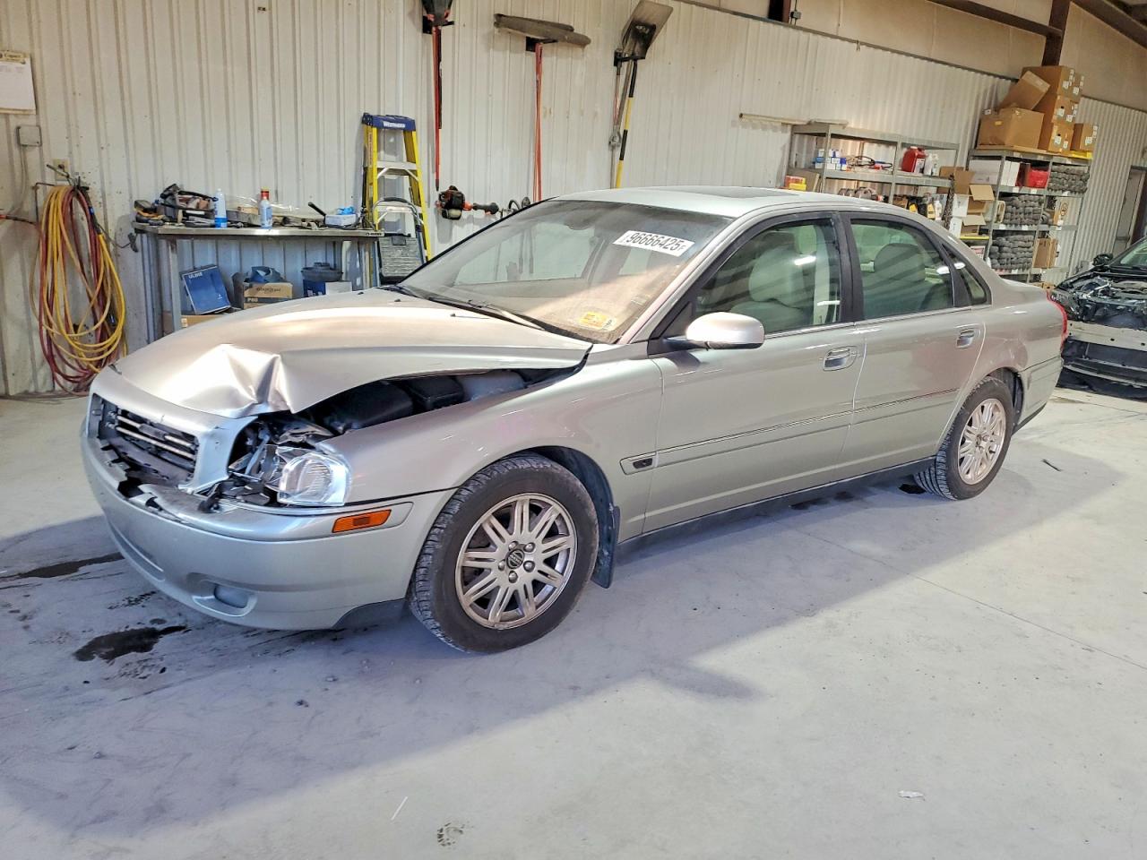 VOLVO S80 2.5T 2005
