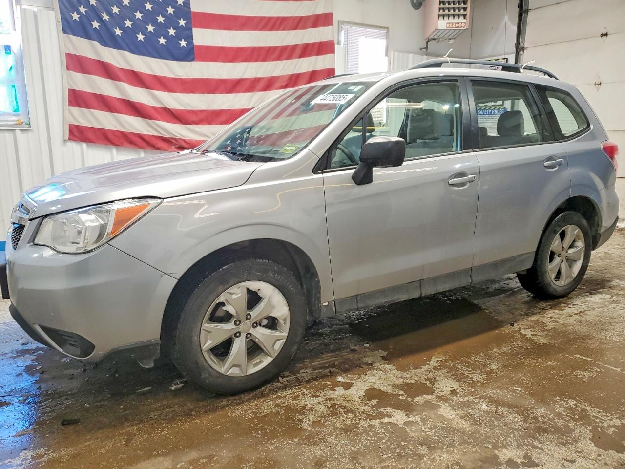 SUBARU FORESTER 2016