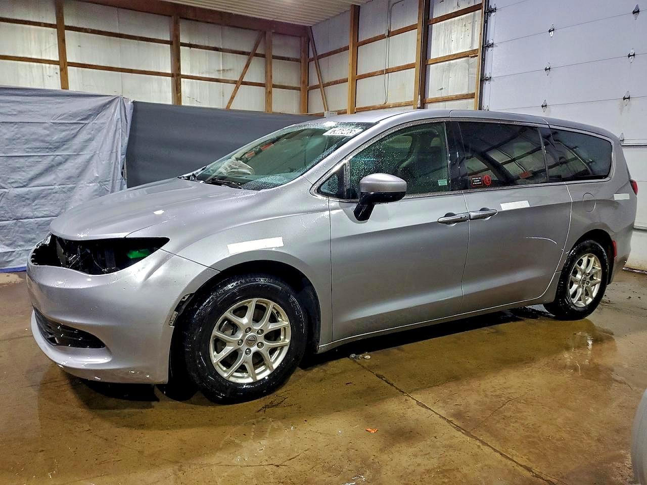 CHRYSLER VOYAGER LX 2021