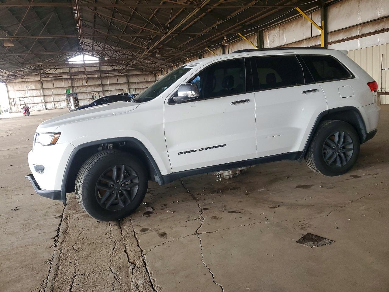 JEEP GRAND CHEROKEE 2017