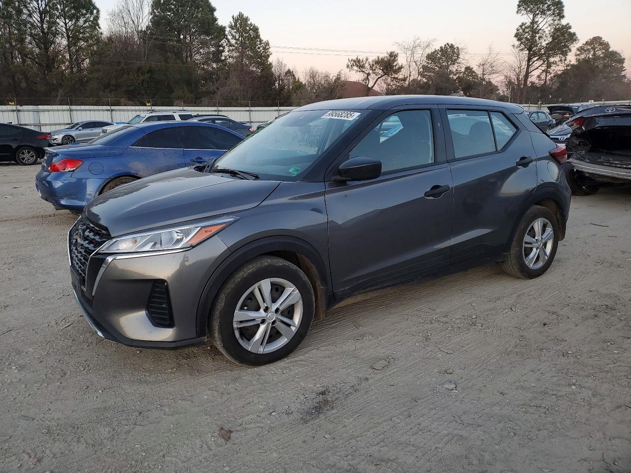 NISSAN KICKS S 2022