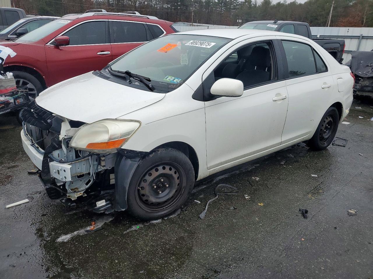 TOYOTA YARIS 2011