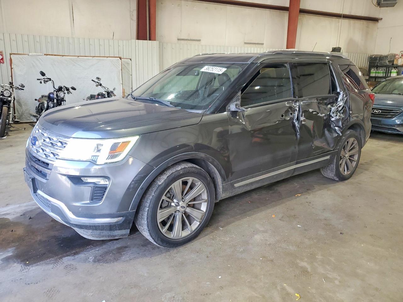 FORD EXPLORER 2018
