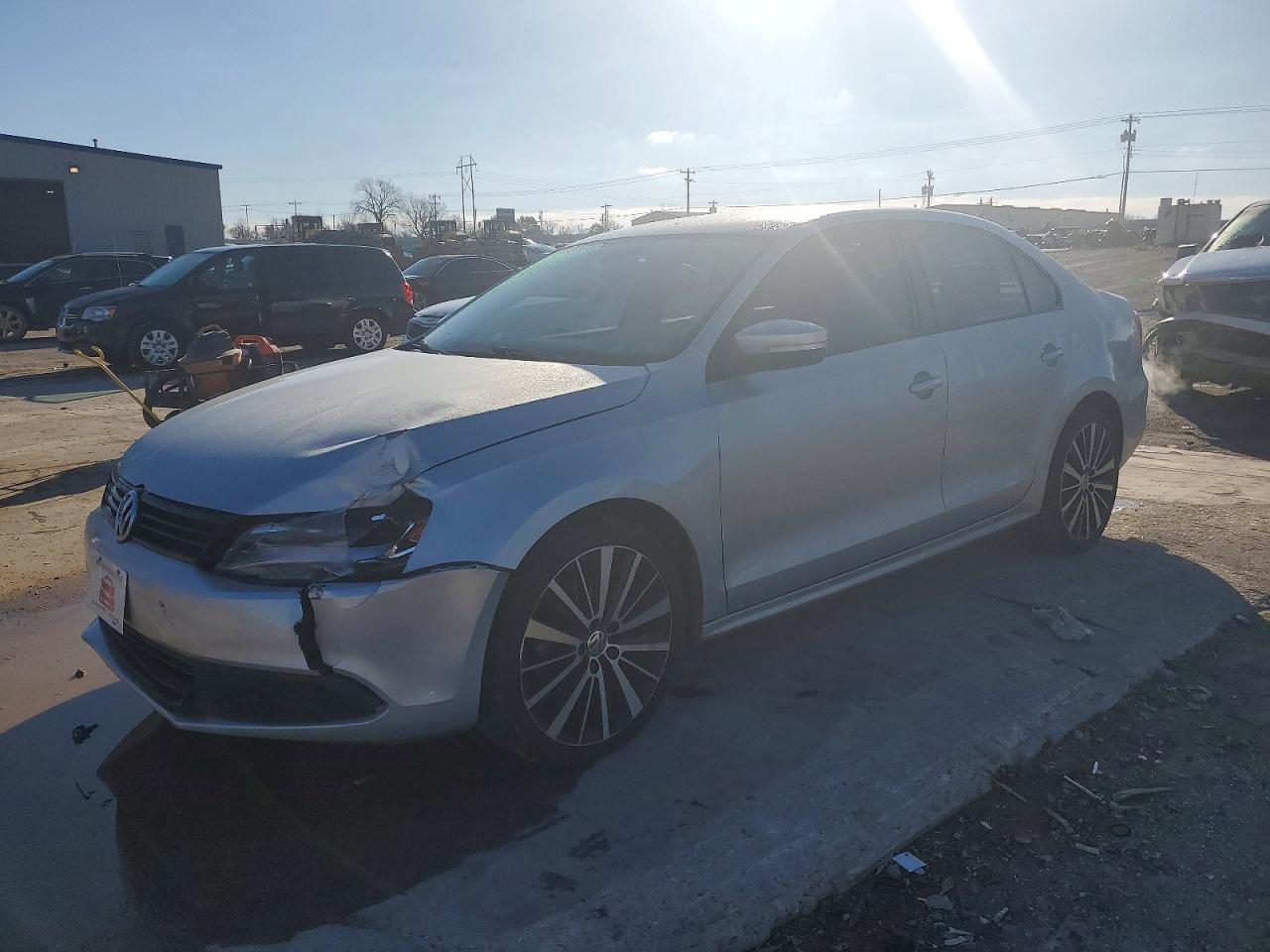 VOLKSWAGEN JETTA 2011
