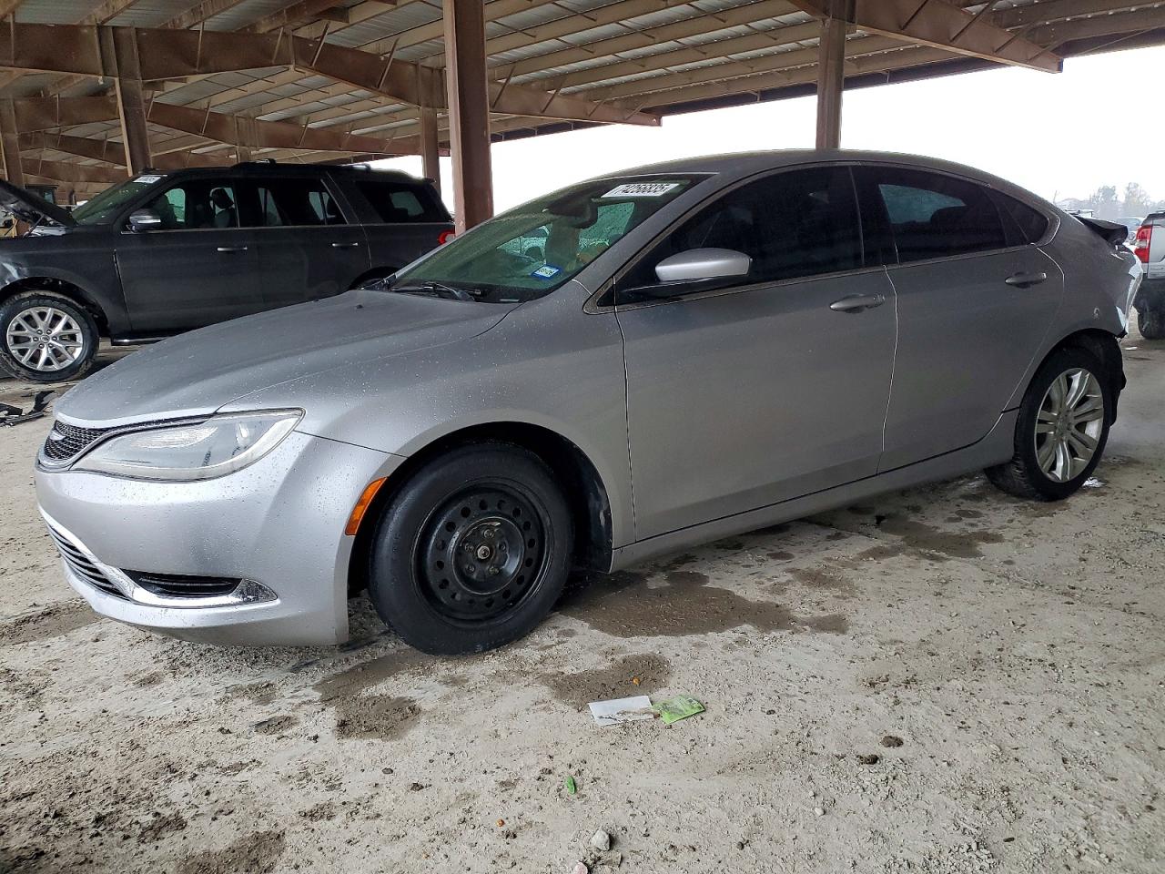 CHRYSLER 200 2015