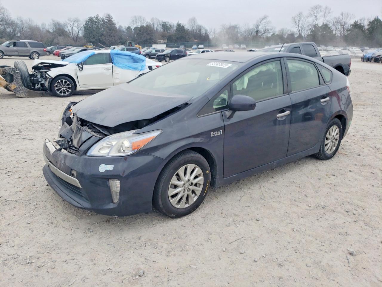 TOYOTA PRIUS PLUG-IN 2014