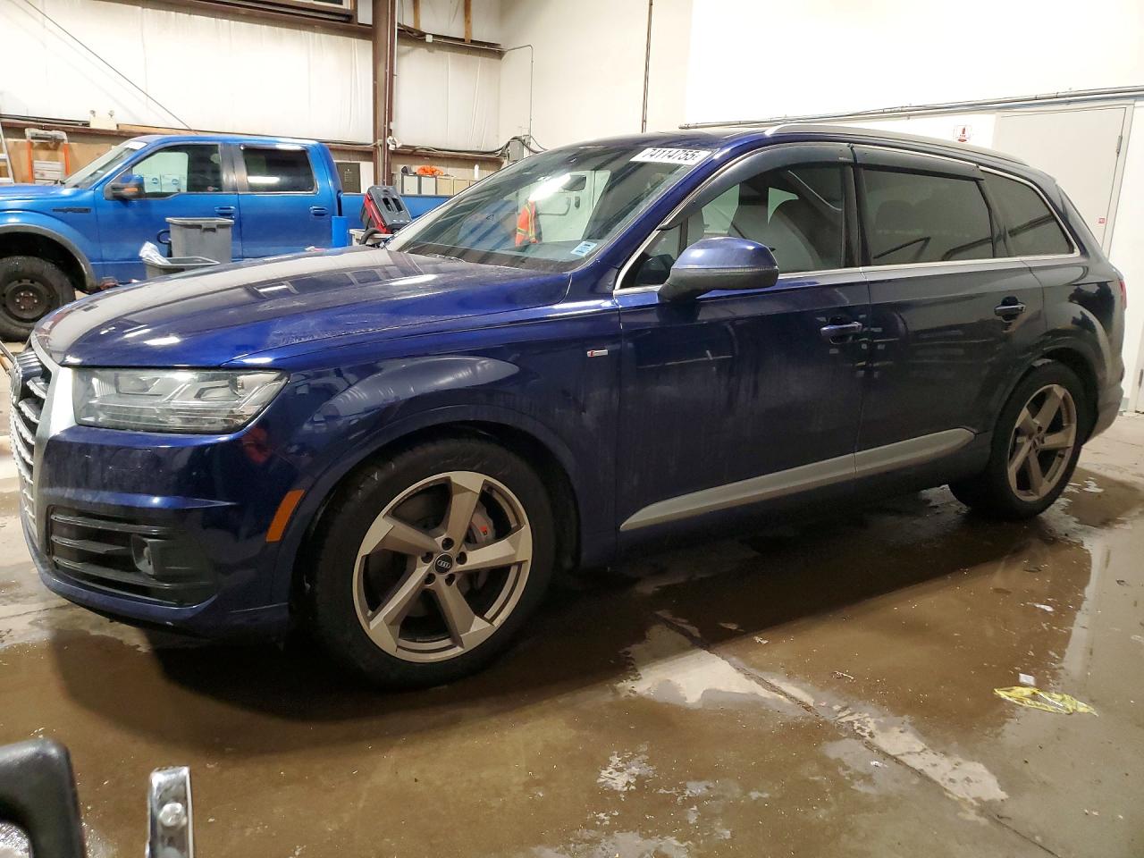 AUDI Q7 2018
