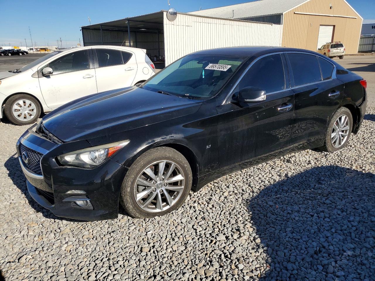 INFINITI Q50 2015