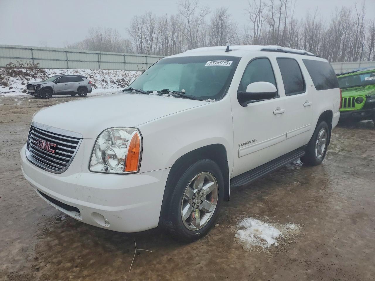 GMC YUKON XL K 2013
