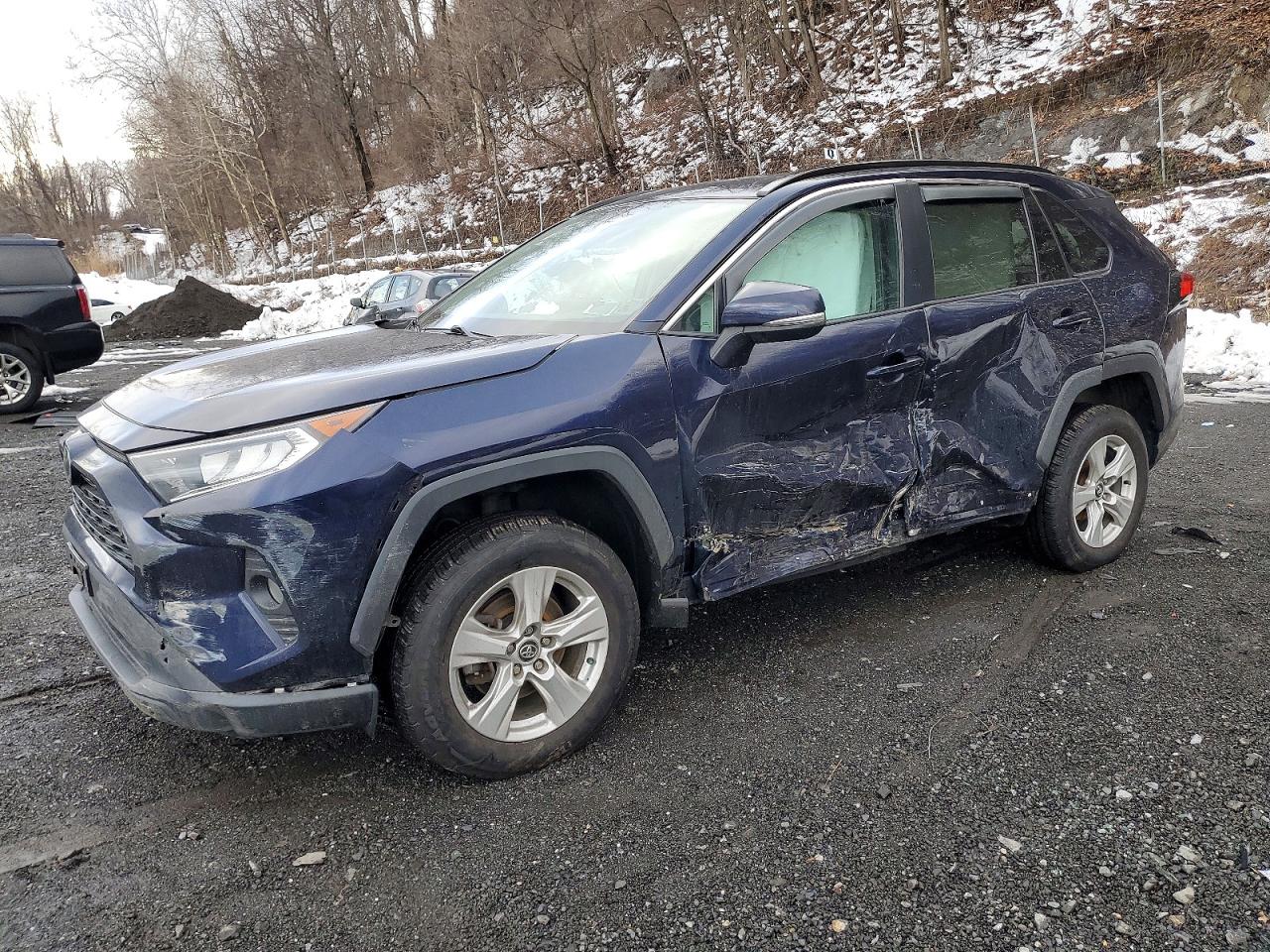 TOYOTA RAV4 2020