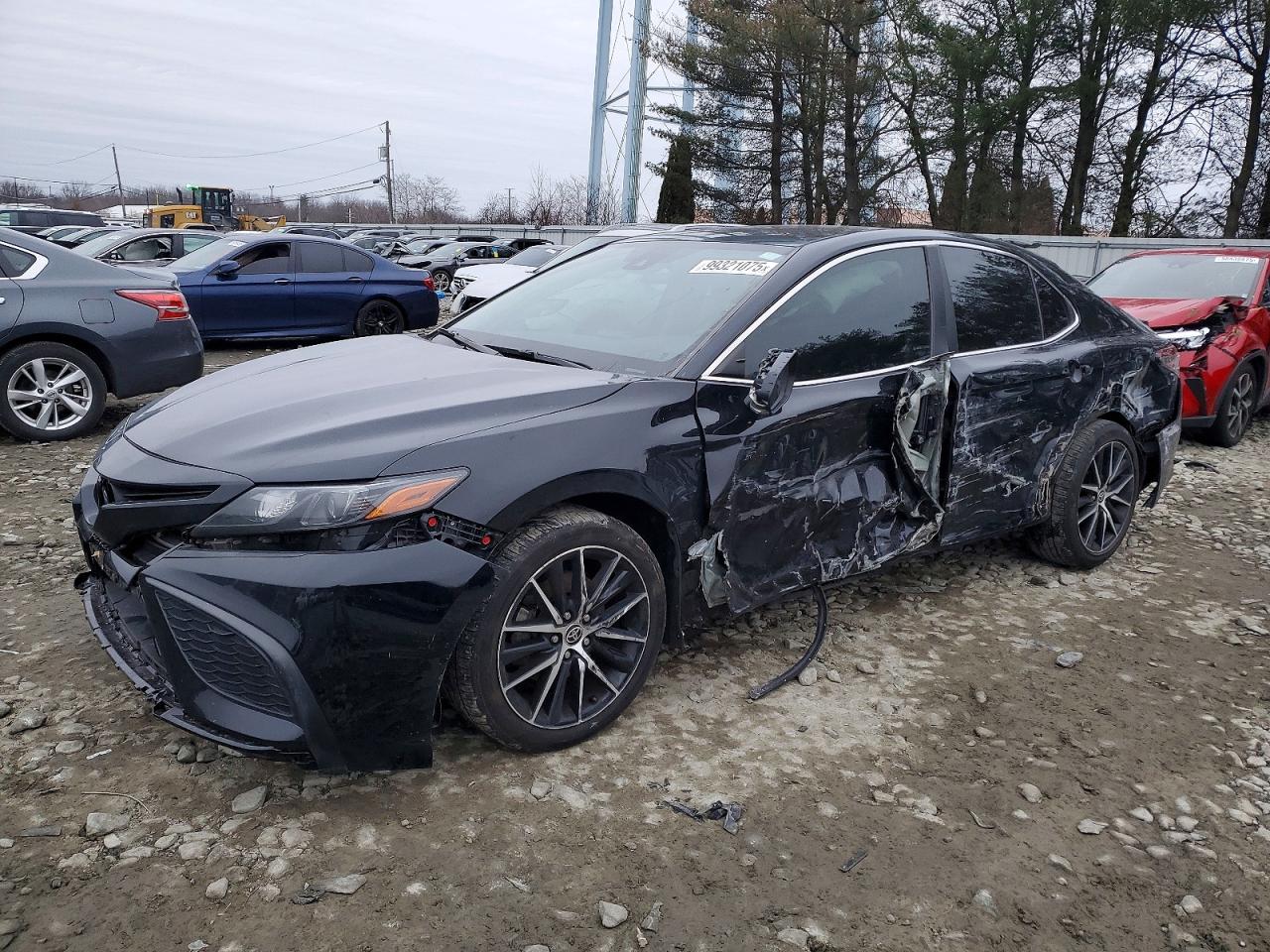 TOYOTA CAMRY 2022