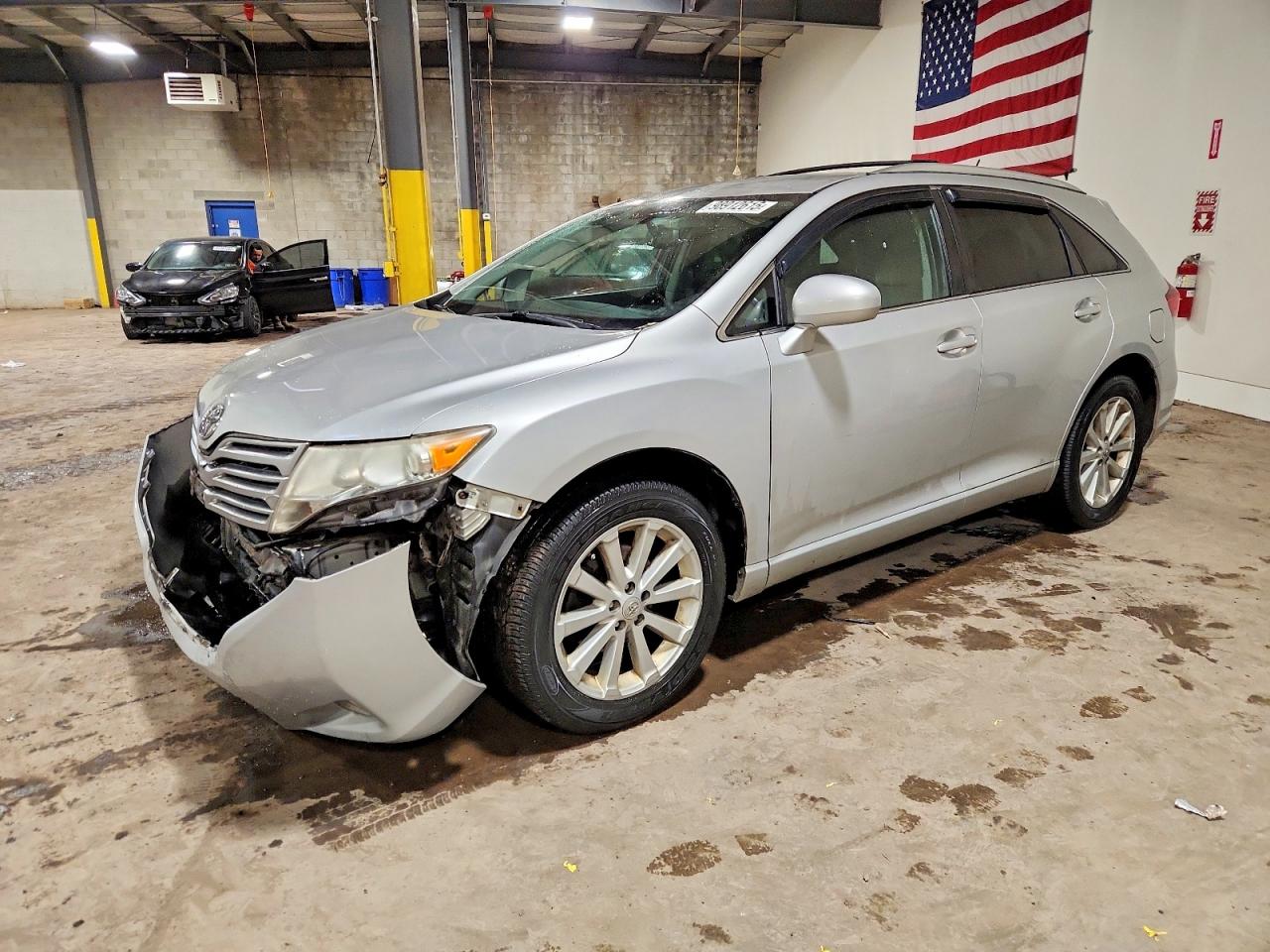 TOYOTA VENZA 2011