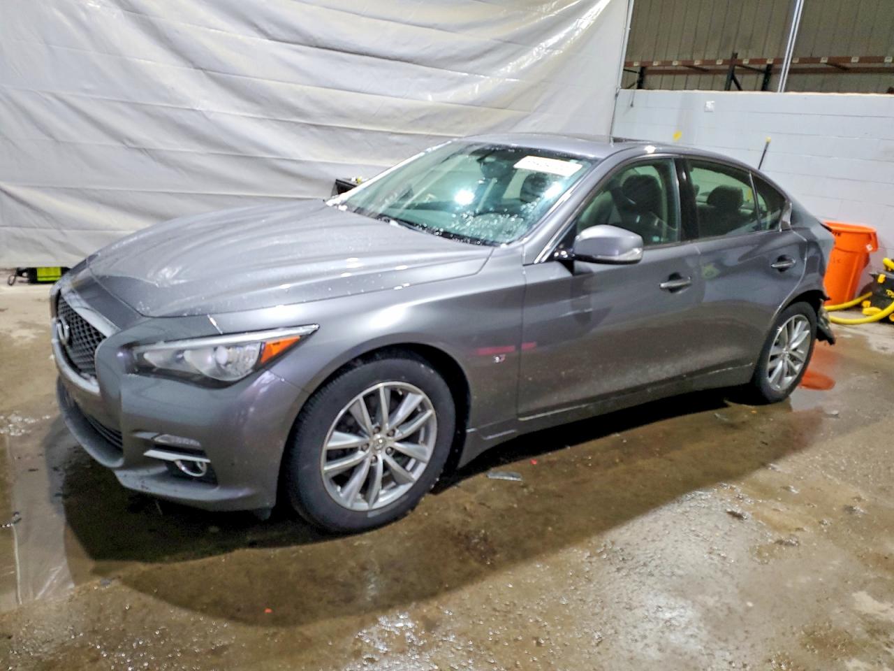 INFINITI Q50 BASE 2015