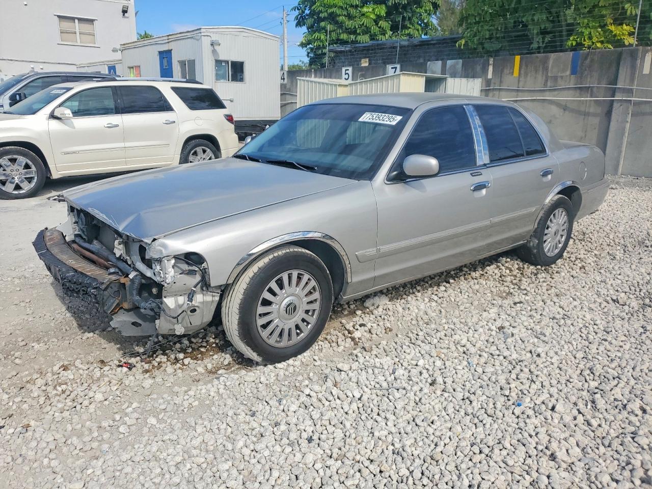 MERCURY GRAND MARQUIS 2008