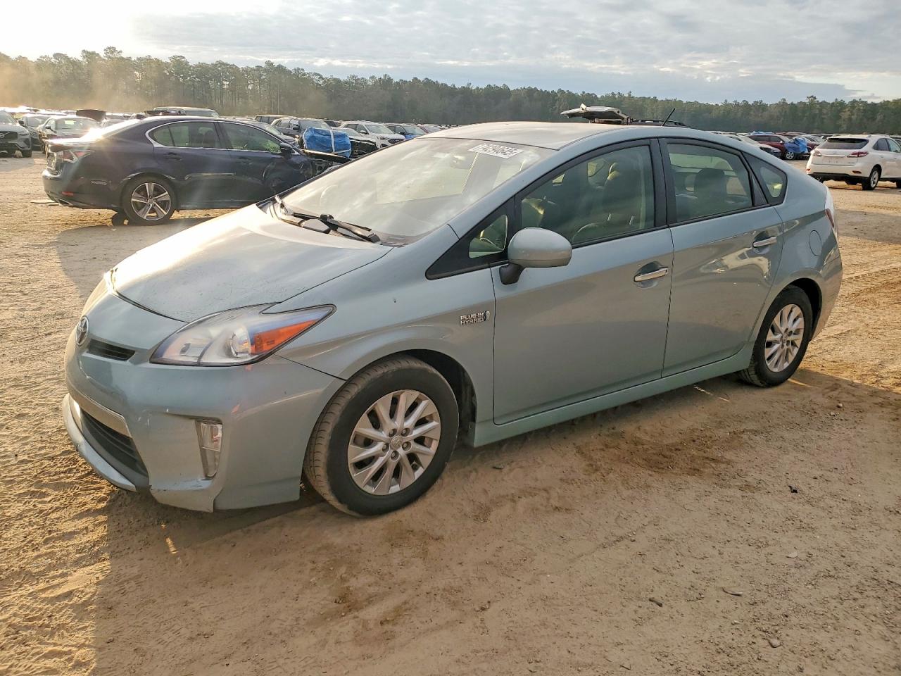 TOYOTA PRIUS PLUG-IN 2012