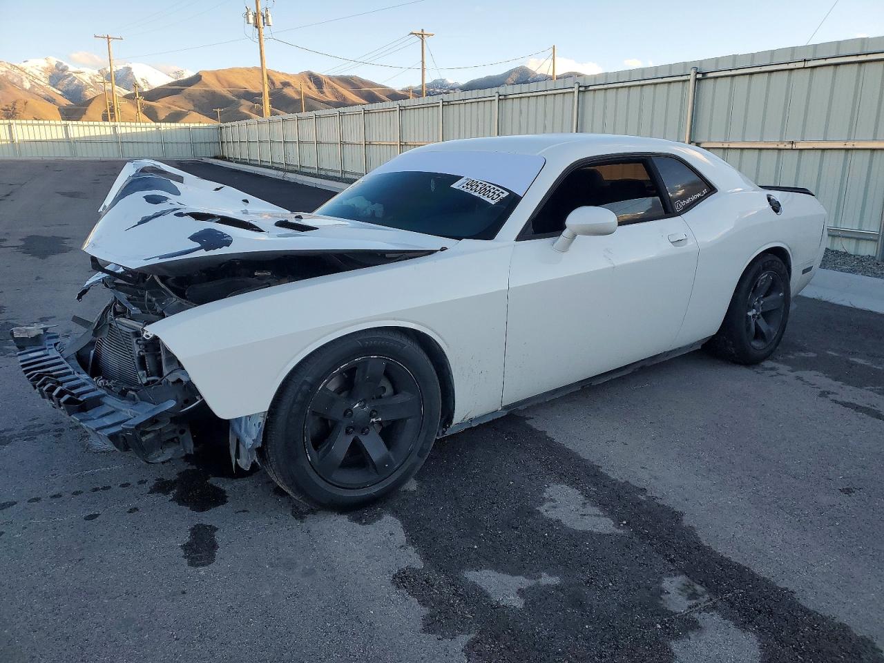DODGE CHALLENGER 2013