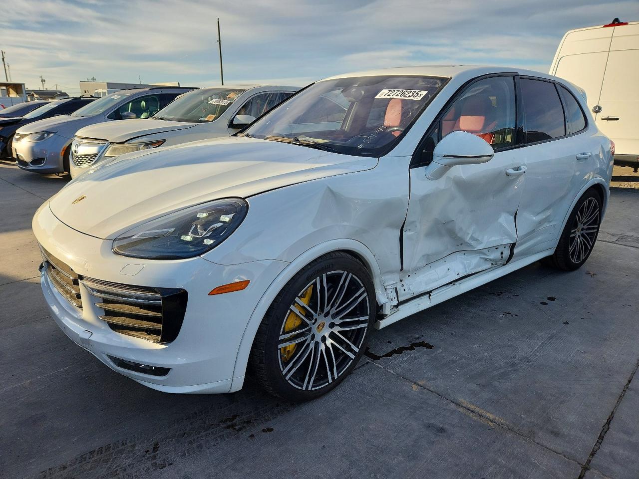 PORSCHE CAYENNE TU 2016