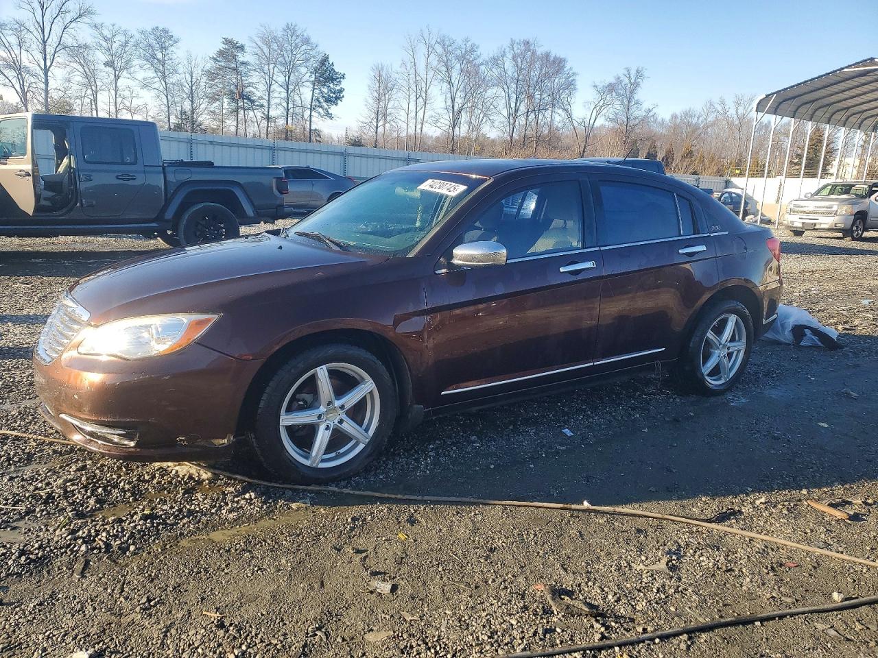 CHRYSLER 200 2013