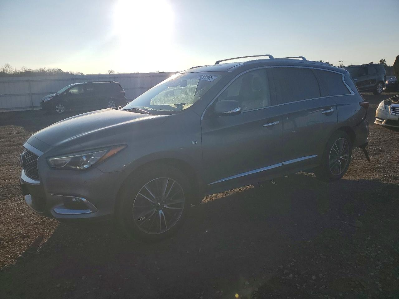 INFINITI QX60 2019