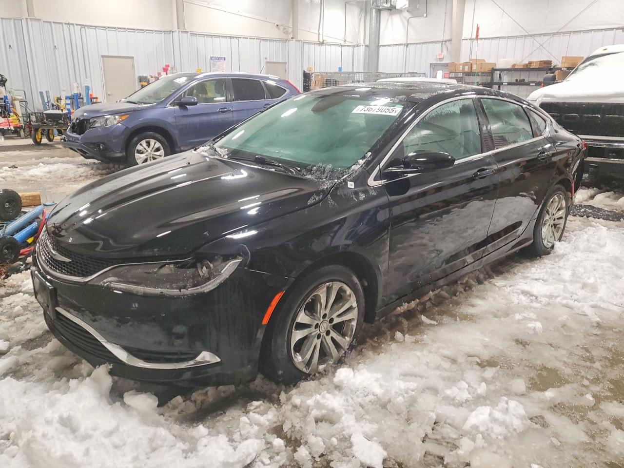 CHRYSLER 200 2015
