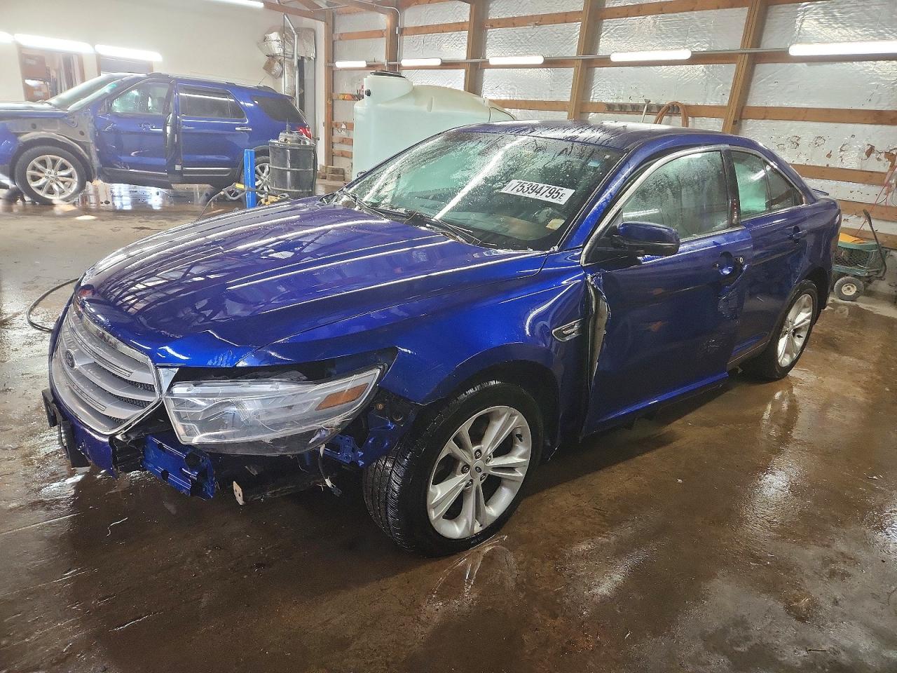 FORD TAURUS 2014