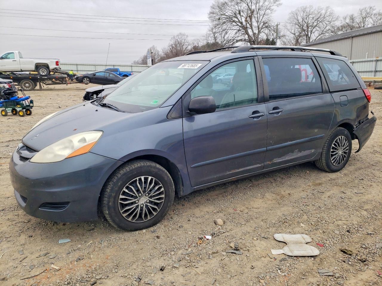 TOYOTA SIENNA CE 2006