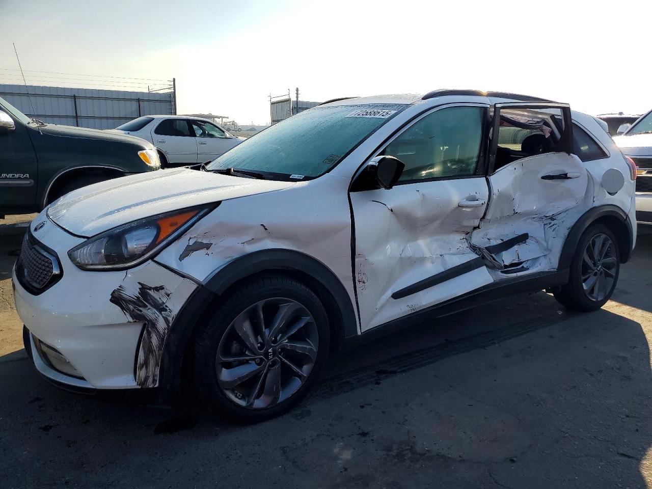 KIA NIRO EX 2017