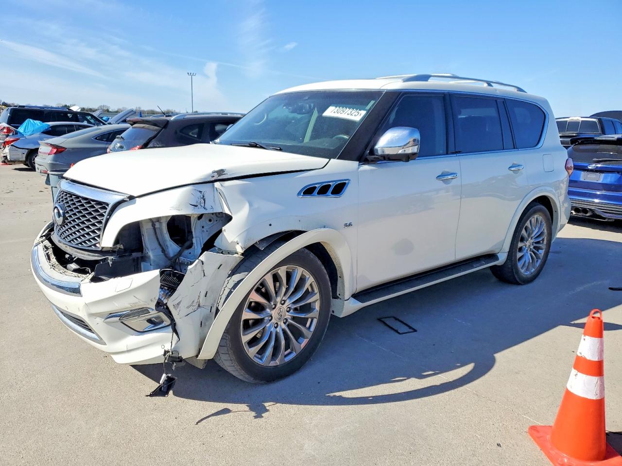 INFINITI QX80 2017