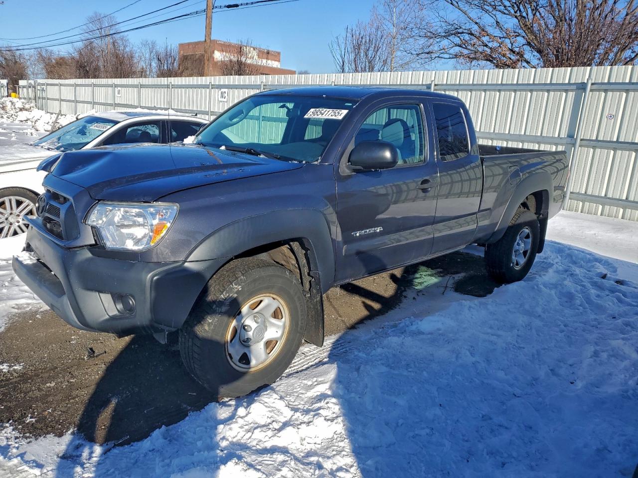 TOYOTA TACOMA 2014