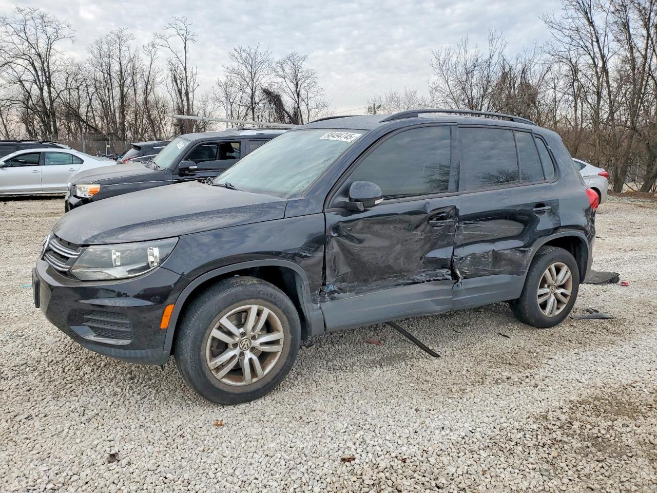 VOLKSWAGEN TIGUAN 2016