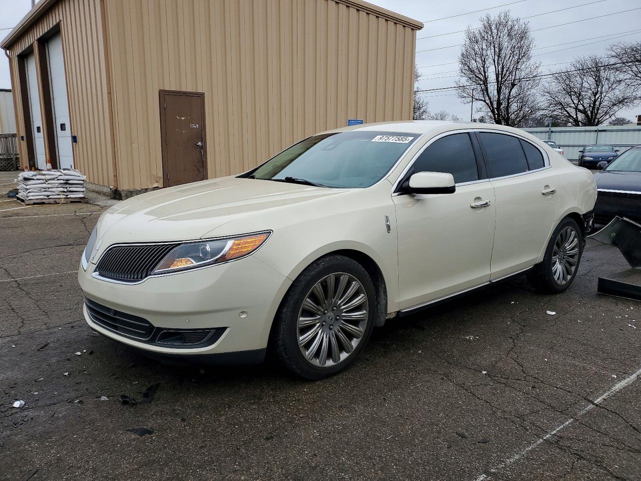LINCOLN MKS 2015