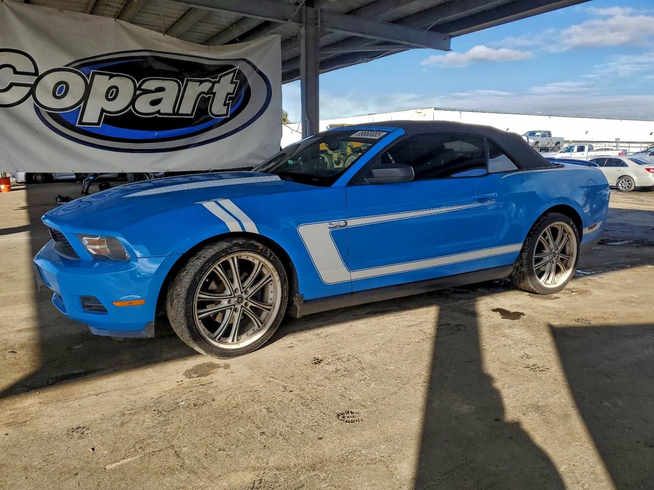 FORD MUSTANG 2012