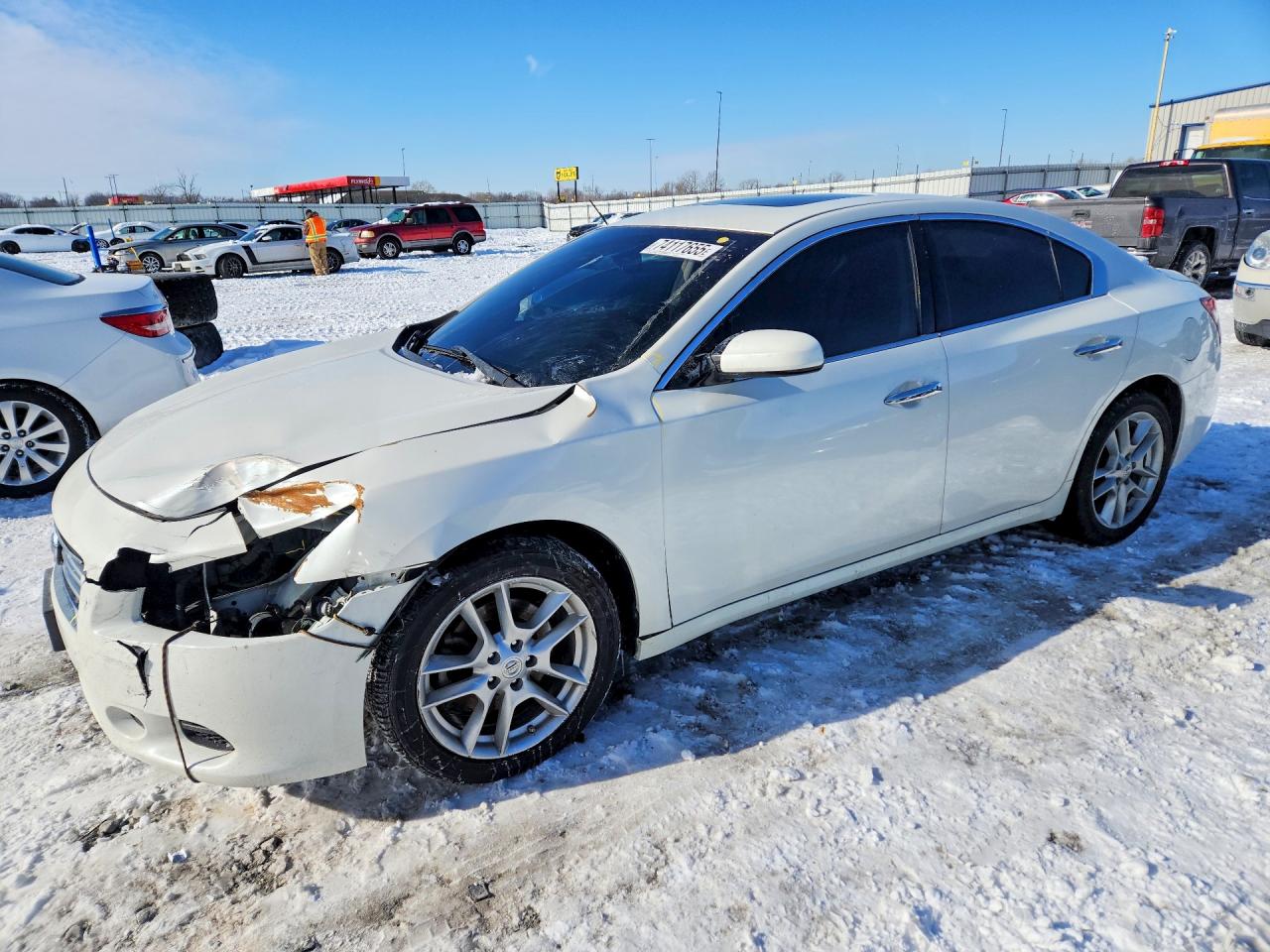 NISSAN MAXIMA 2014