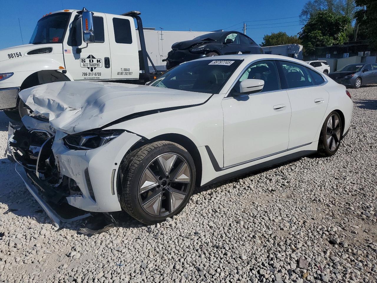 BMW I4 2025