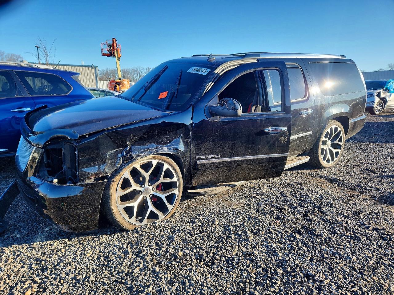GMC YUKON XL 2011