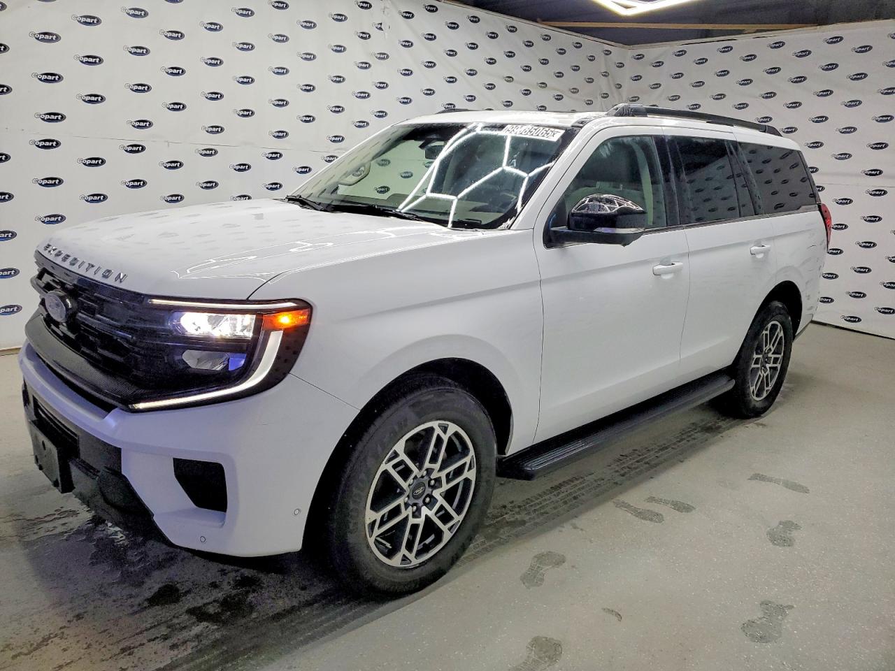 FORD EXPEDITION 2025