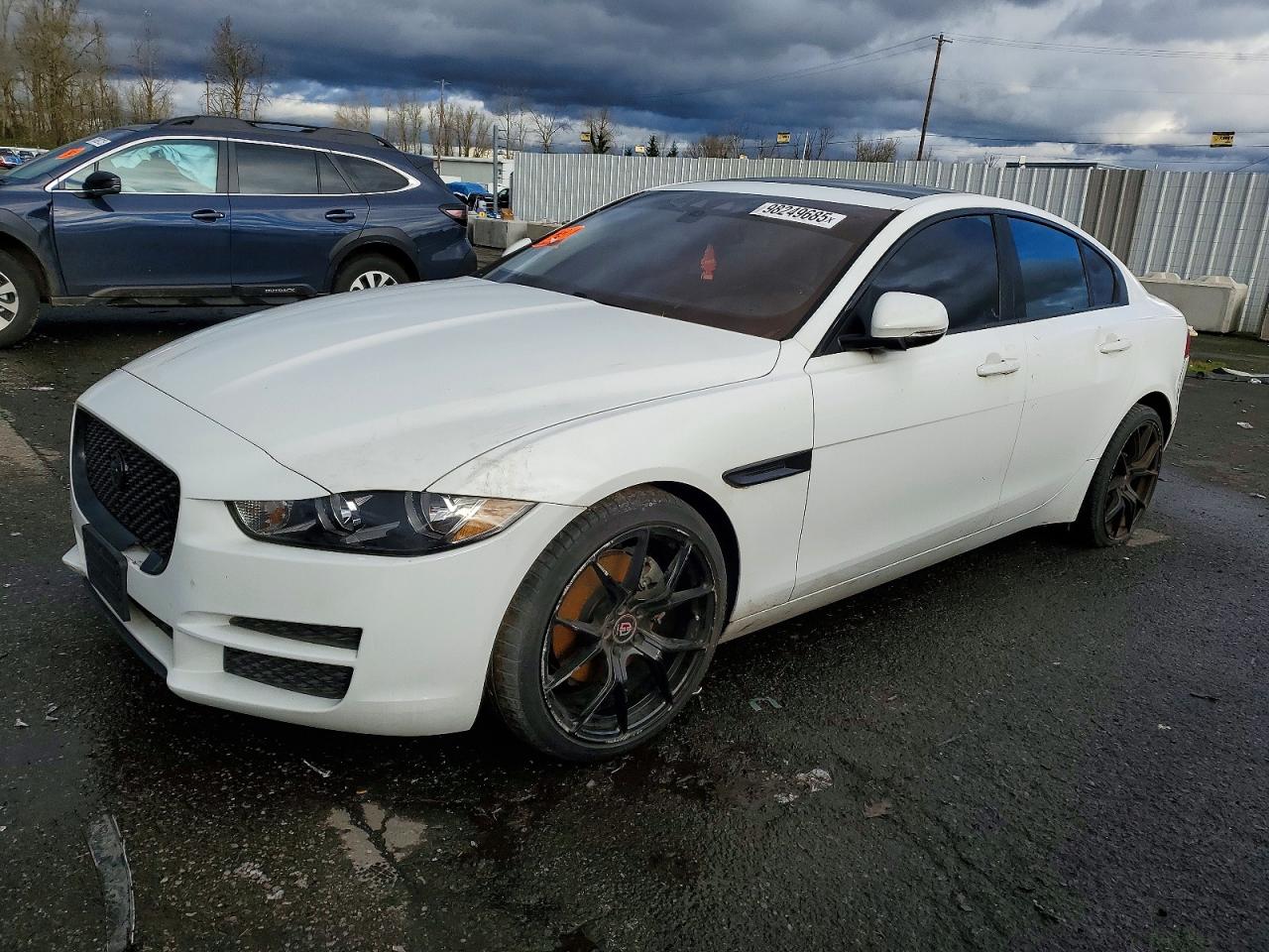 JAGUAR XE PREMIUM 2017