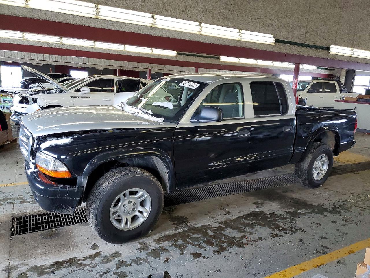 DODGE DAKOTA 2002