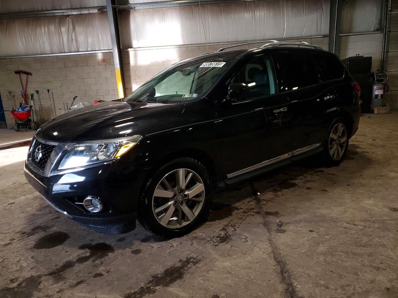 NISSAN PATHFINDER 2015