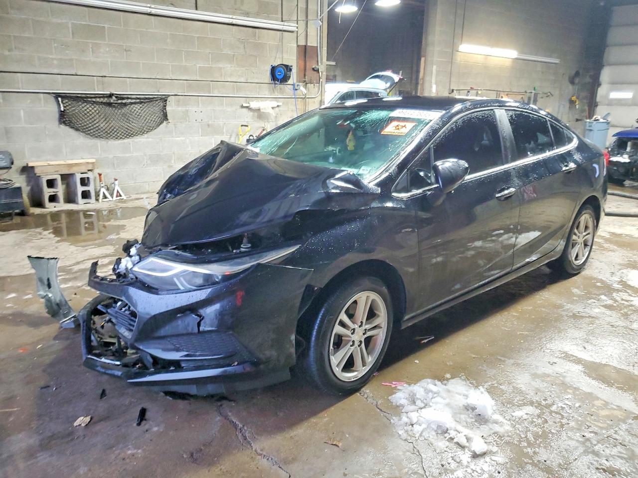 CHEVROLET CRUZE 2017