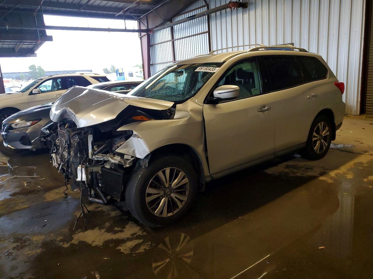 NISSAN PATHFINDER 2019