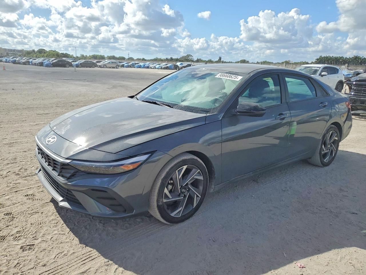 HYUNDAI ELANTRA 2025