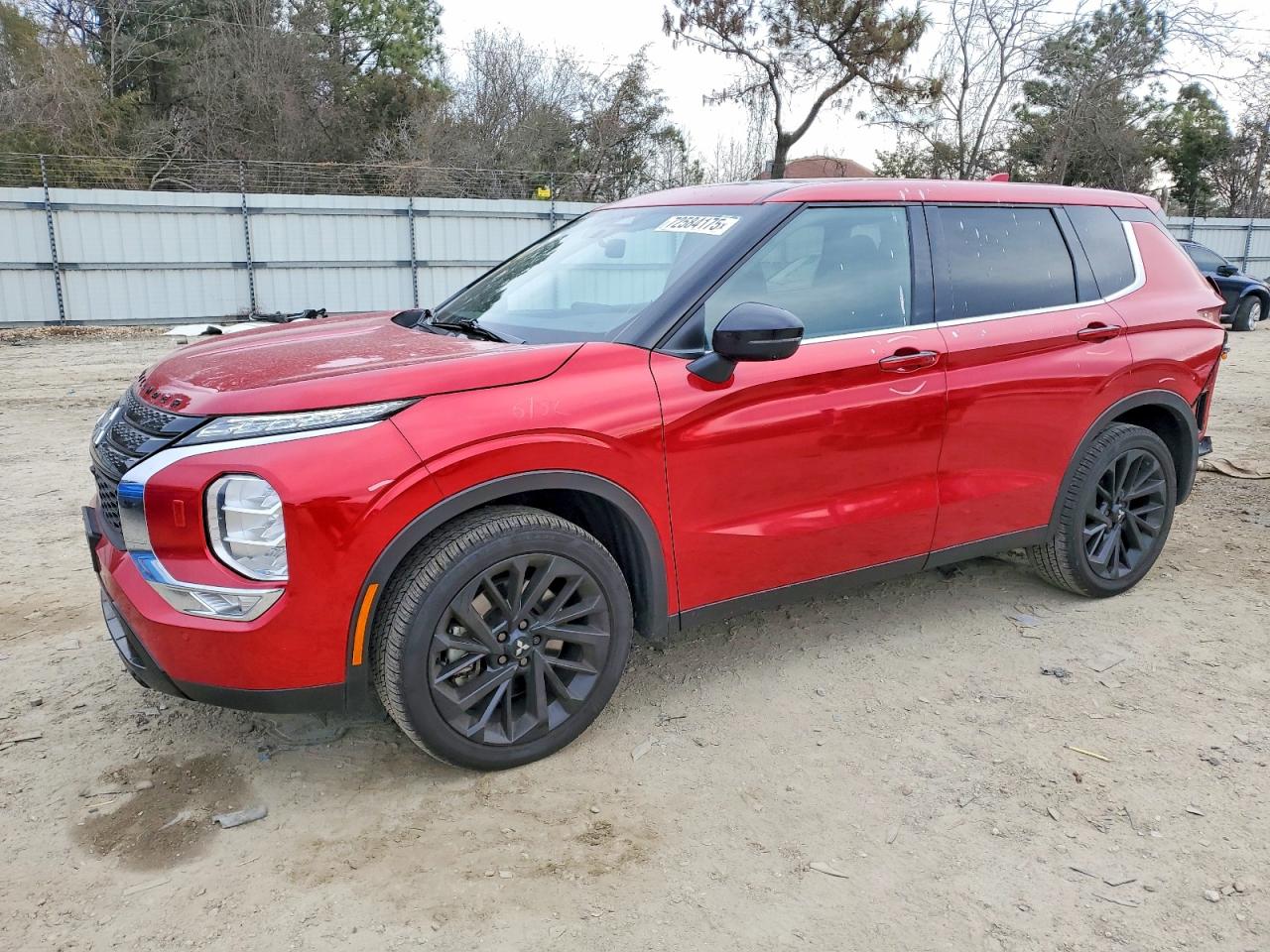 MITSUBISHI OUTLANDER 2024