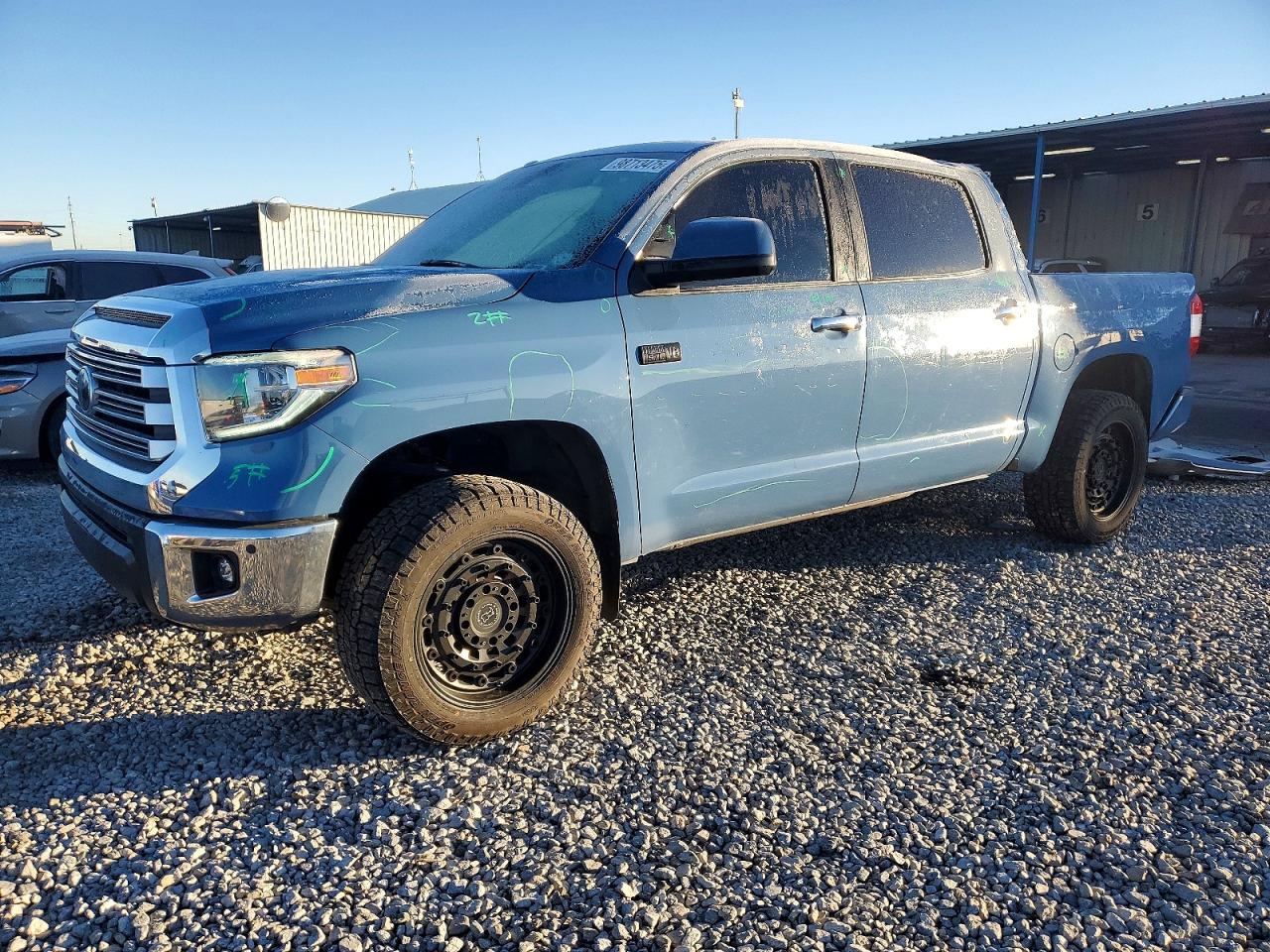TOYOTA TUNDRA CRE 2018