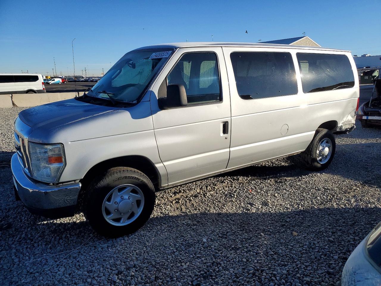 FORD ECONOLINE 2012