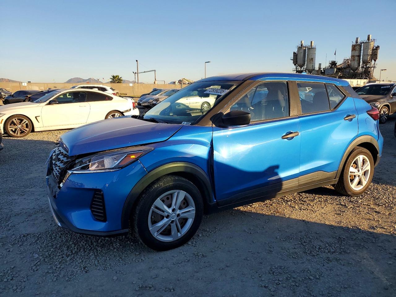 NISSAN KICKS 2021