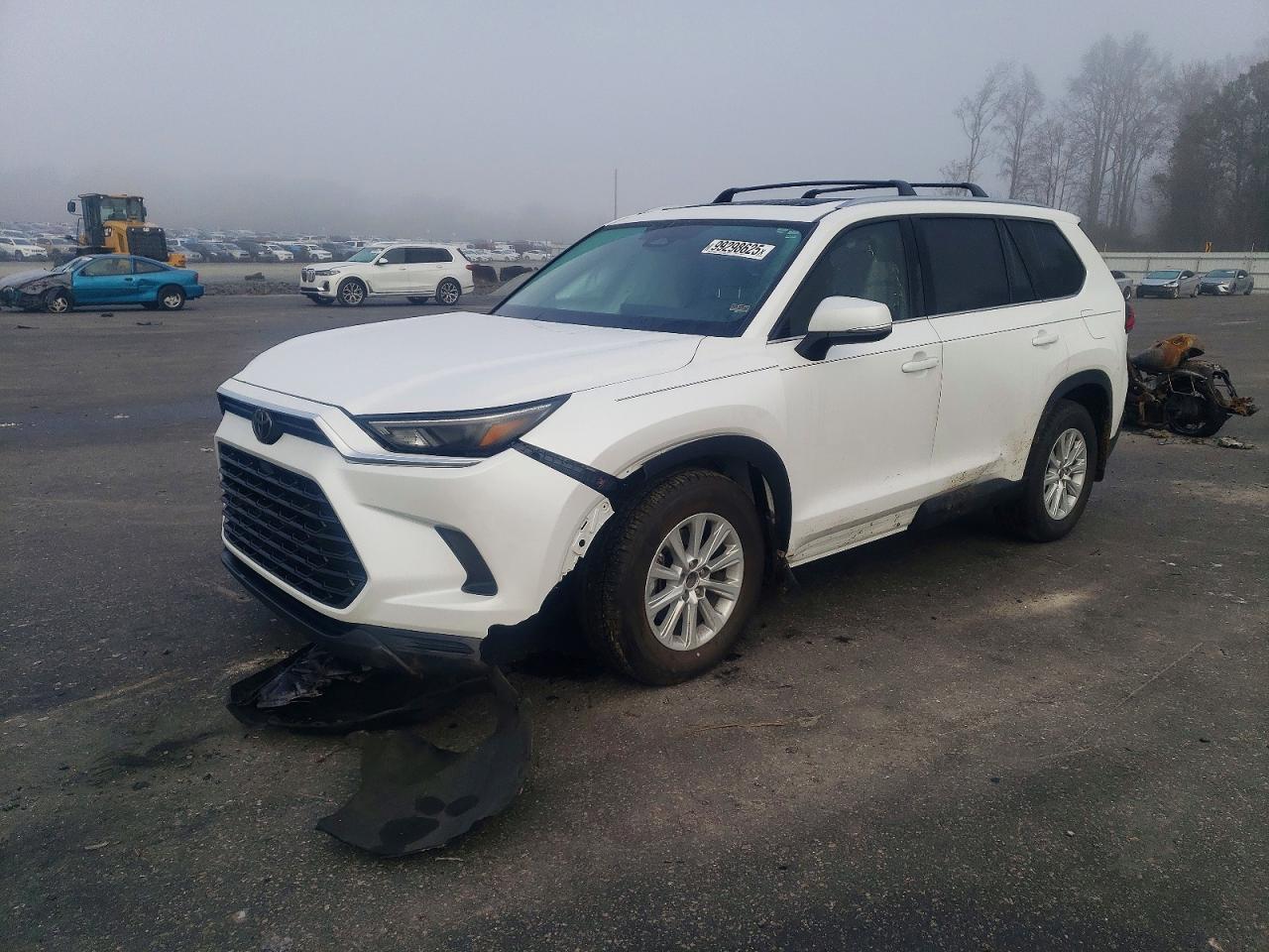 TOYOTA GRAND HIGHLANDER 2024