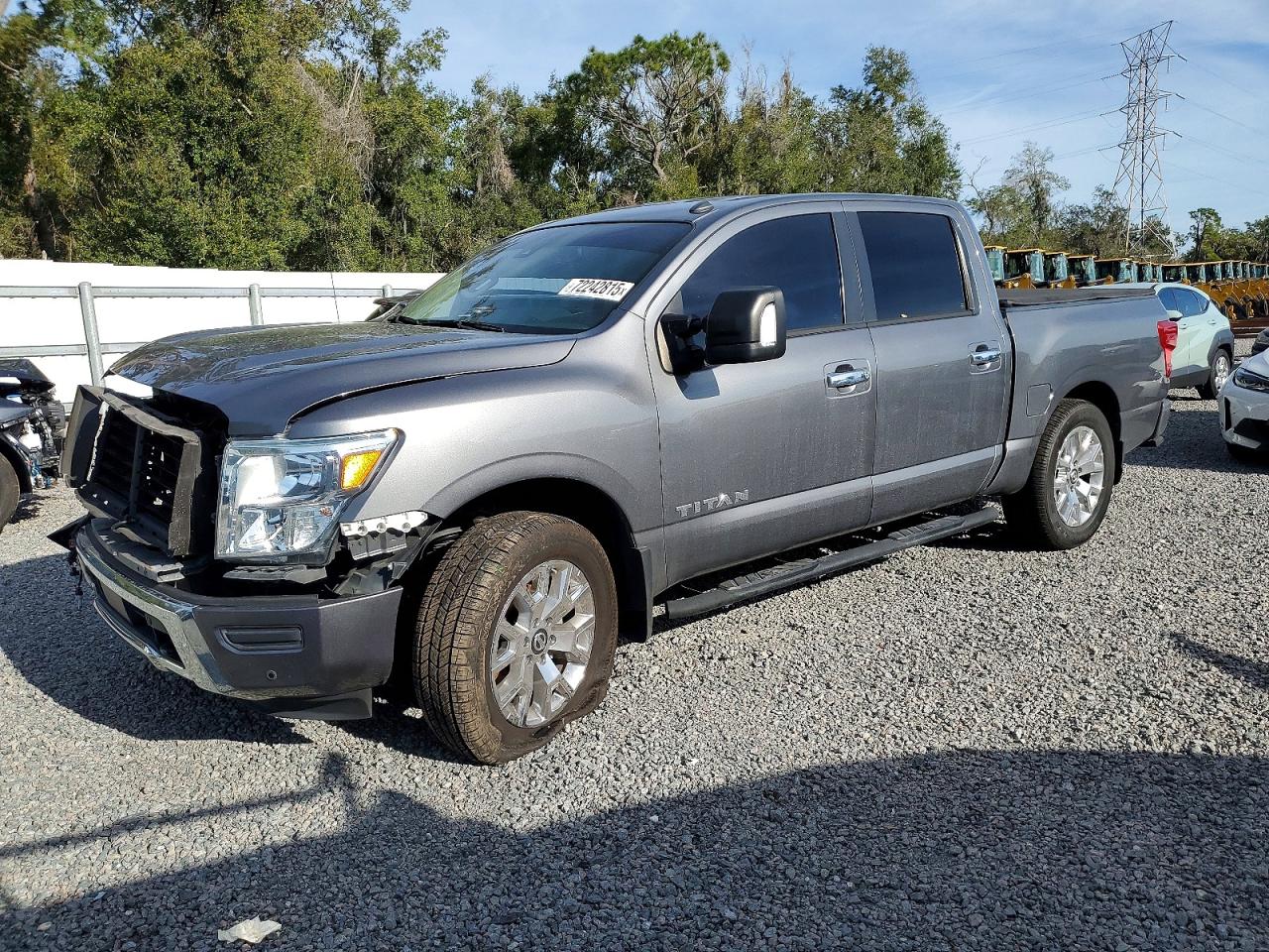 NISSAN TITAN SV 2021