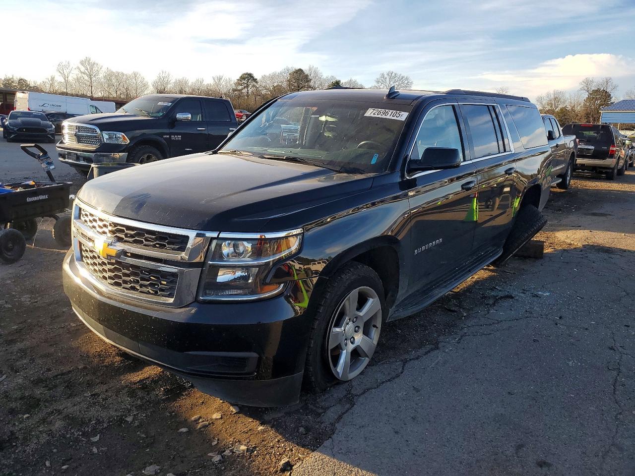 CHEVROLET SUBURBAN 2019