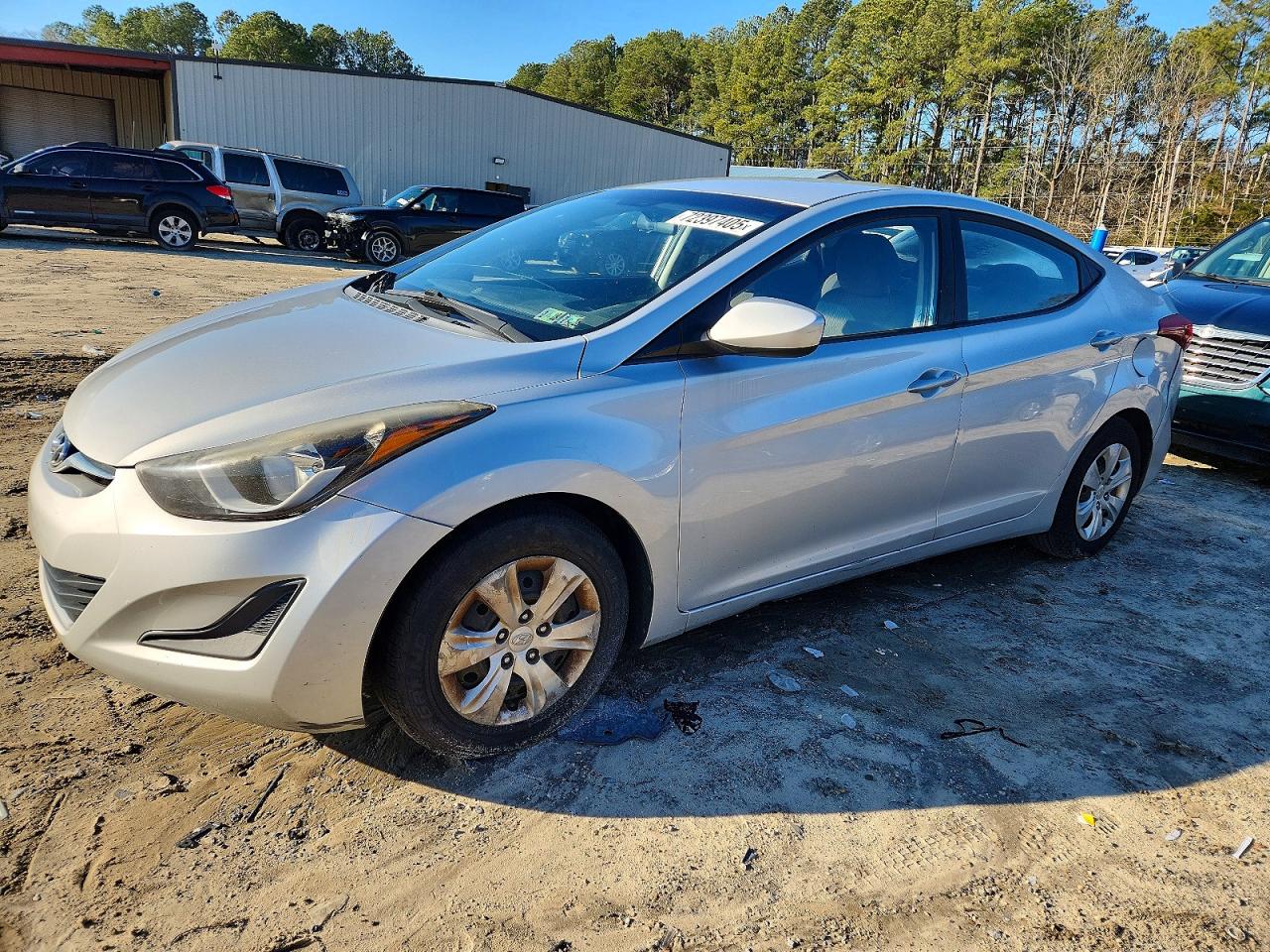 HYUNDAI ELANTRA 2016